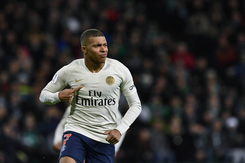 惊喜连连, 34岁刘诗雯官宣喜讯, 粉丝激动落泪等到这刻终于啦